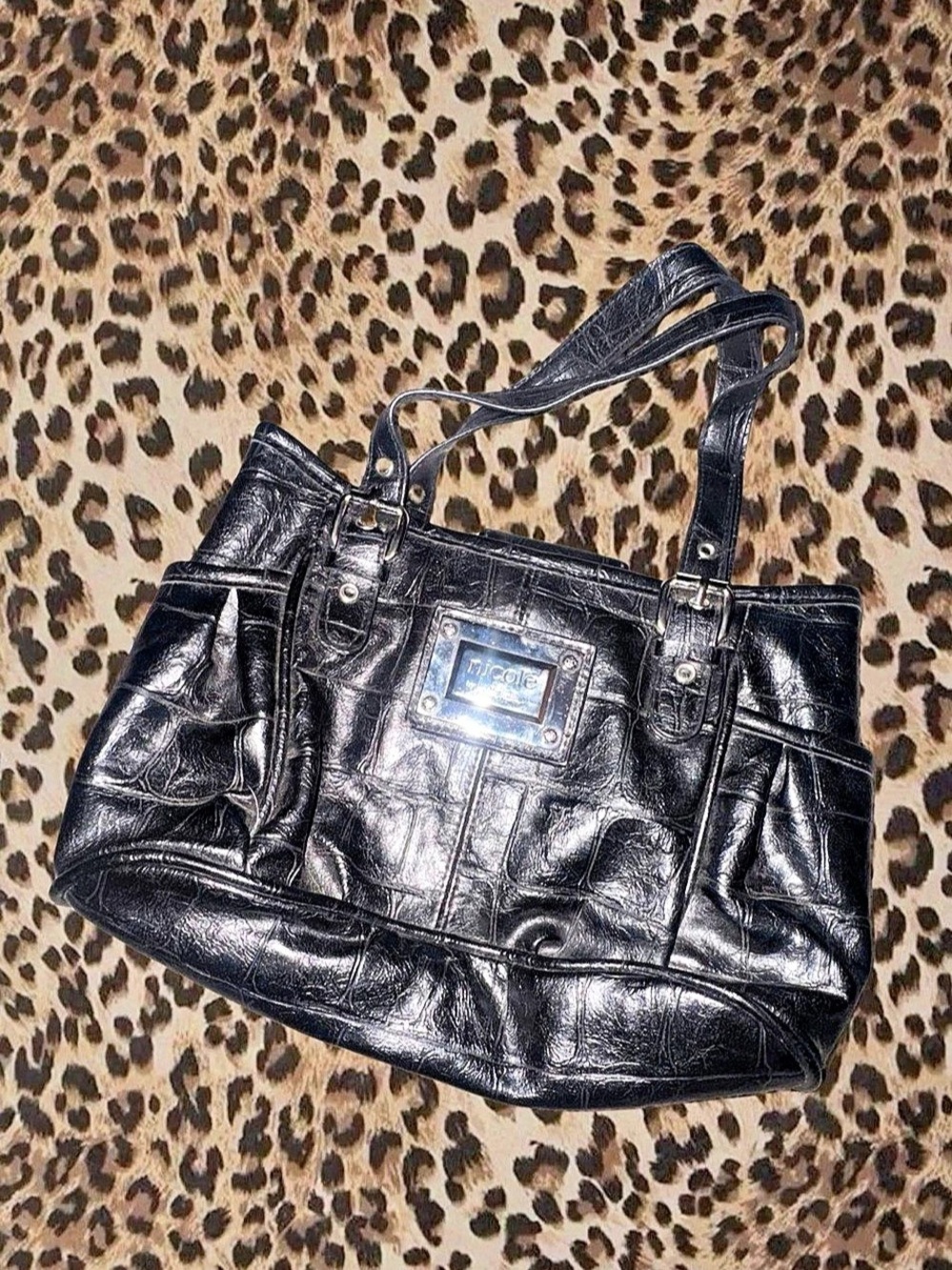 Nicole Lee Shoulder Bag in Black
